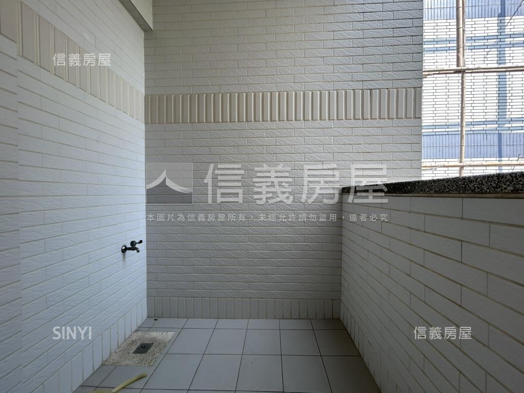 安平質感車墅房屋室內格局與周邊環境