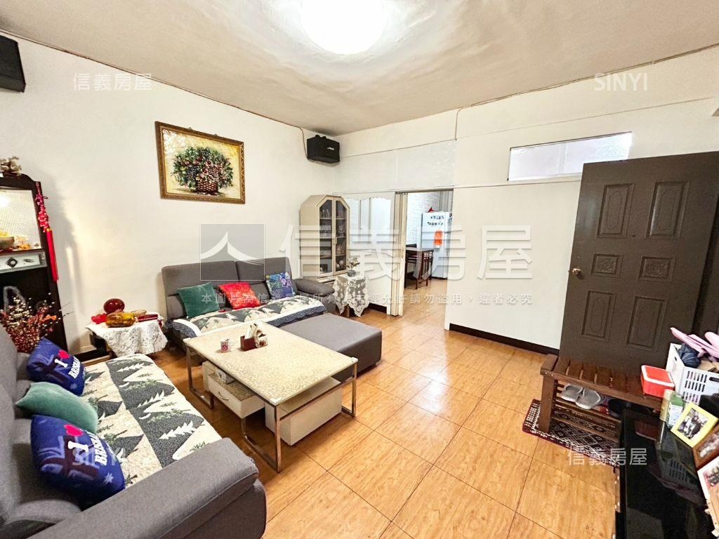 龜山次頂樓低總價公寓房屋室內格局與周邊環境