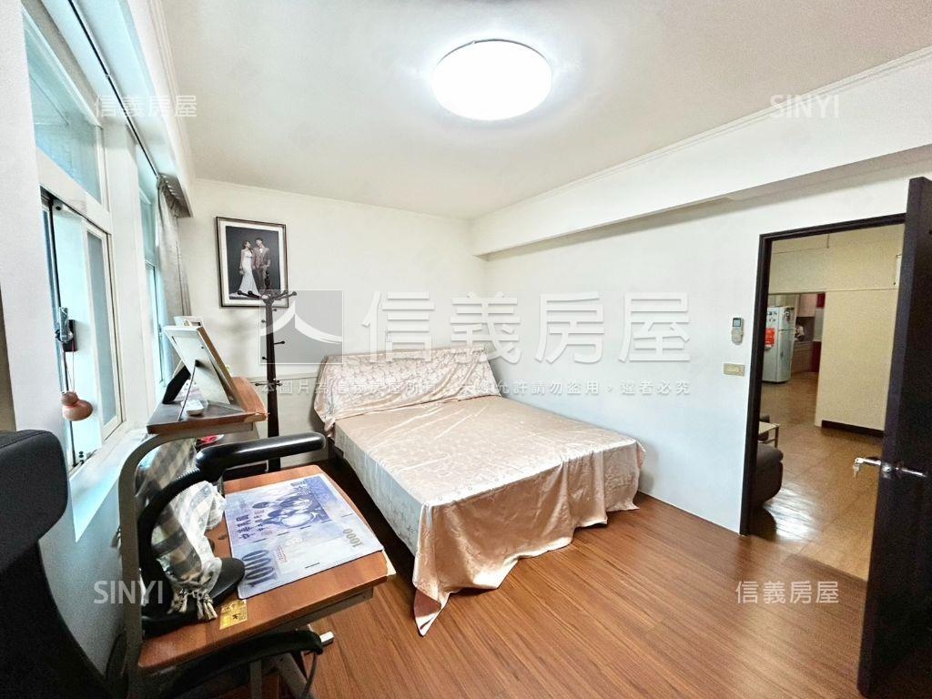 龜山次頂樓低總價公寓房屋室內格局與周邊環境