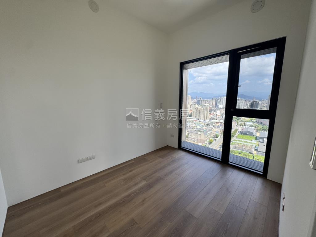 ＴＨＥ精銳｜高樓雙平車房屋室內格局與周邊環境