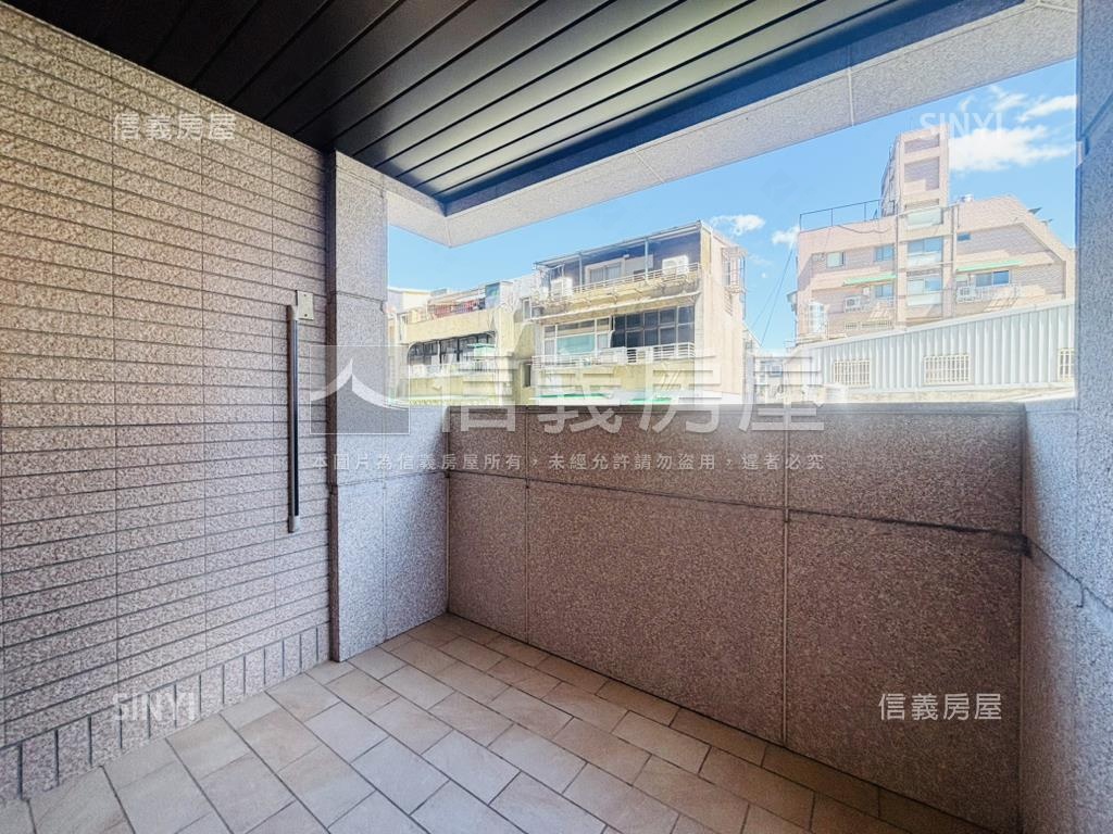 和暘信邑典雅大器四房雙衛房屋室內格局與周邊環境
