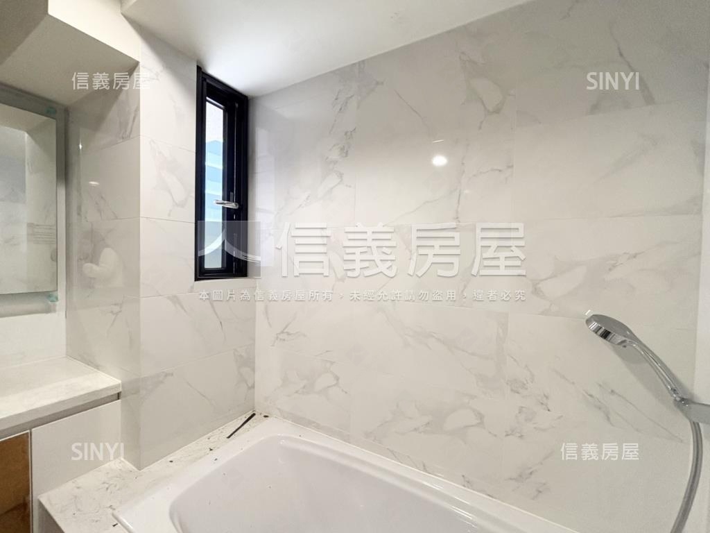 和暘信邑典雅大器四房雙衛房屋室內格局與周邊環境