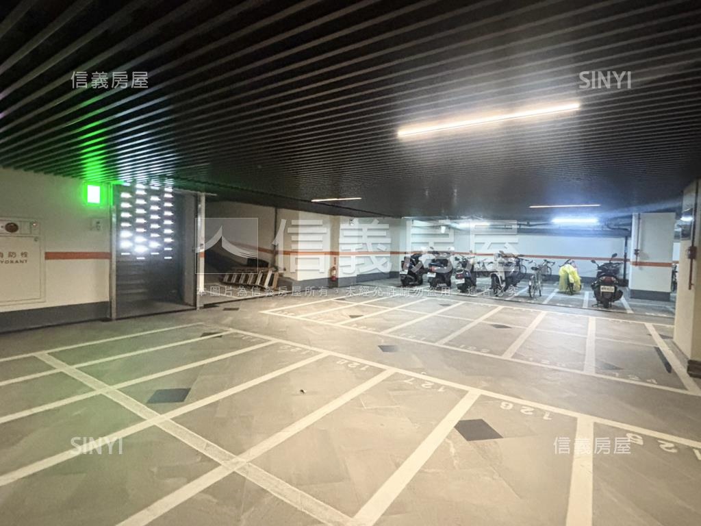 和暘信邑典雅大器四房雙衛房屋室內格局與周邊環境