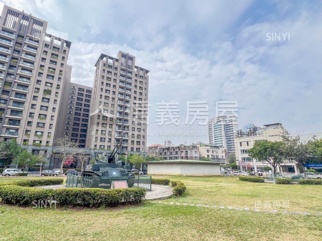時代英倫大廈雙平面車位房屋室內格局與周邊環境