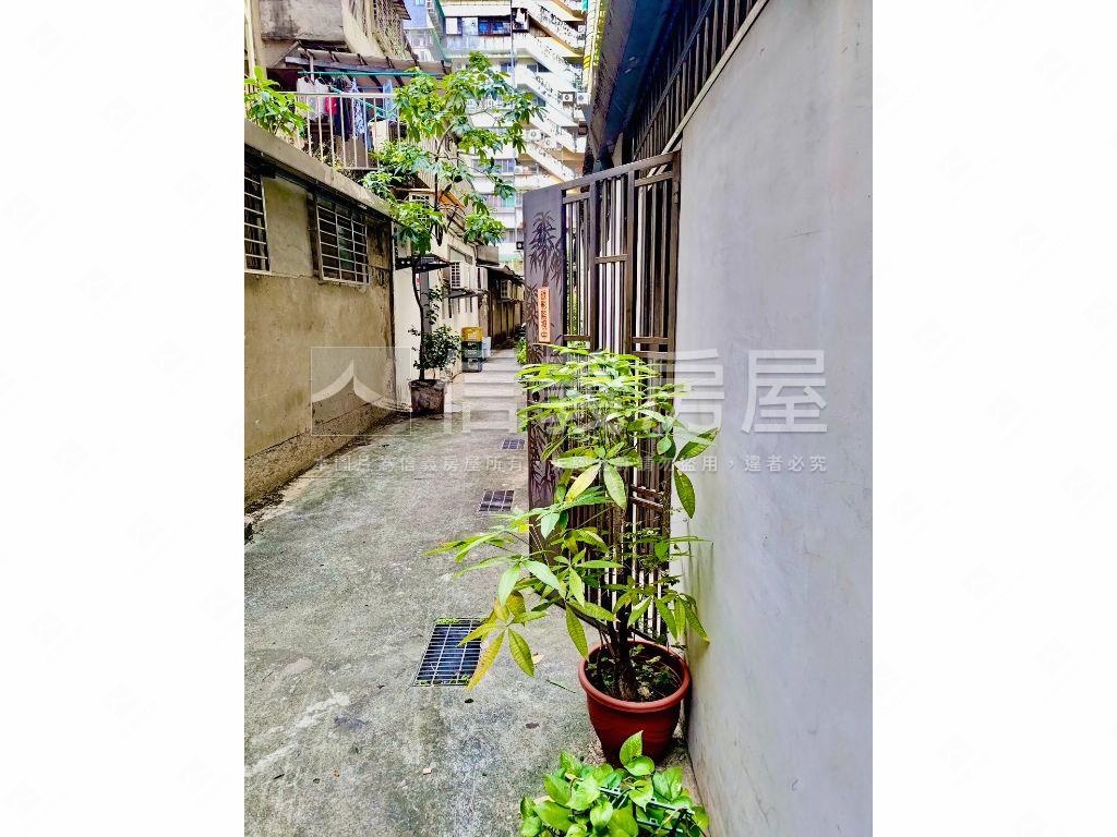 正寧波西街金店面房屋室內格局與周邊環境