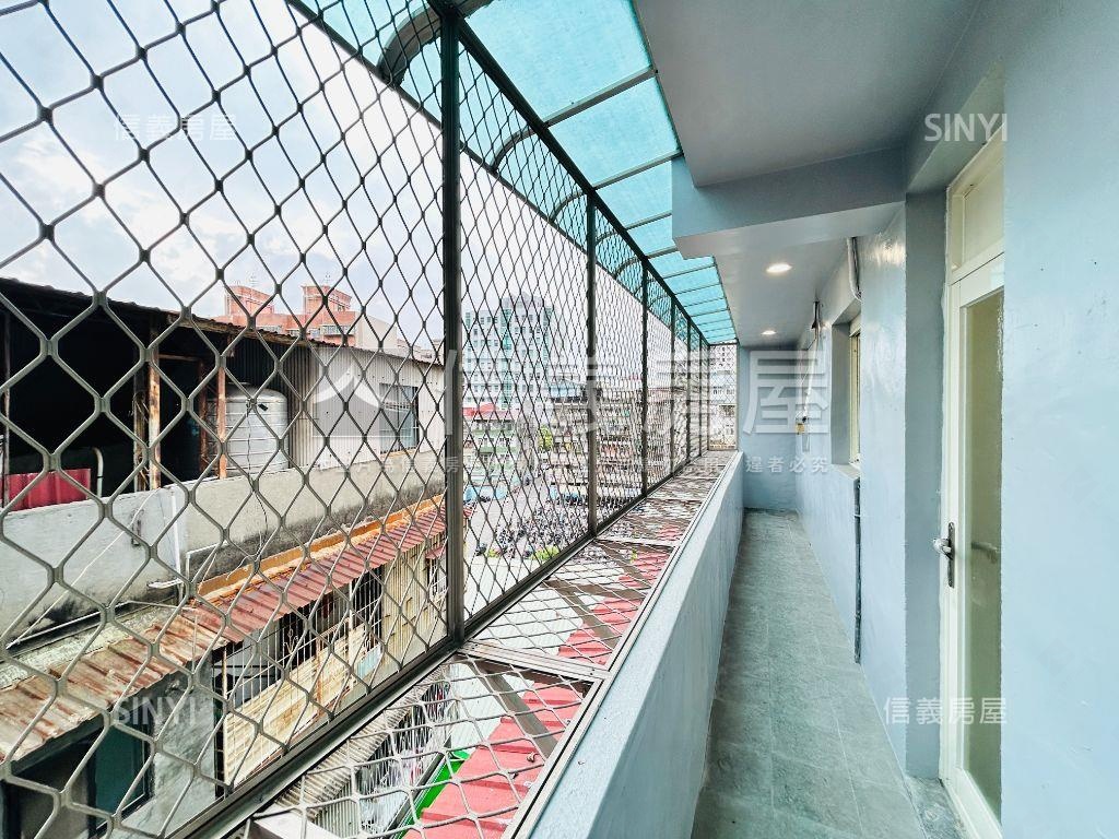 首席晴翠豪邸房屋室內格局與周邊環境