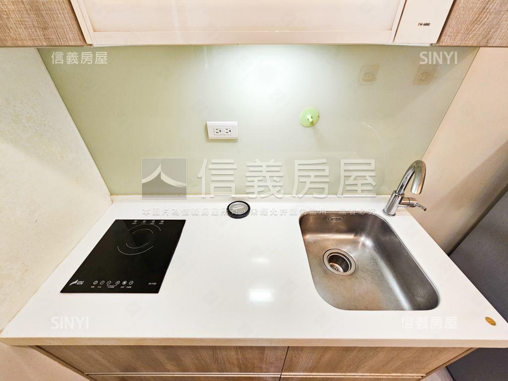 近老街溪稀有捷運套房房屋室內格局與周邊環境