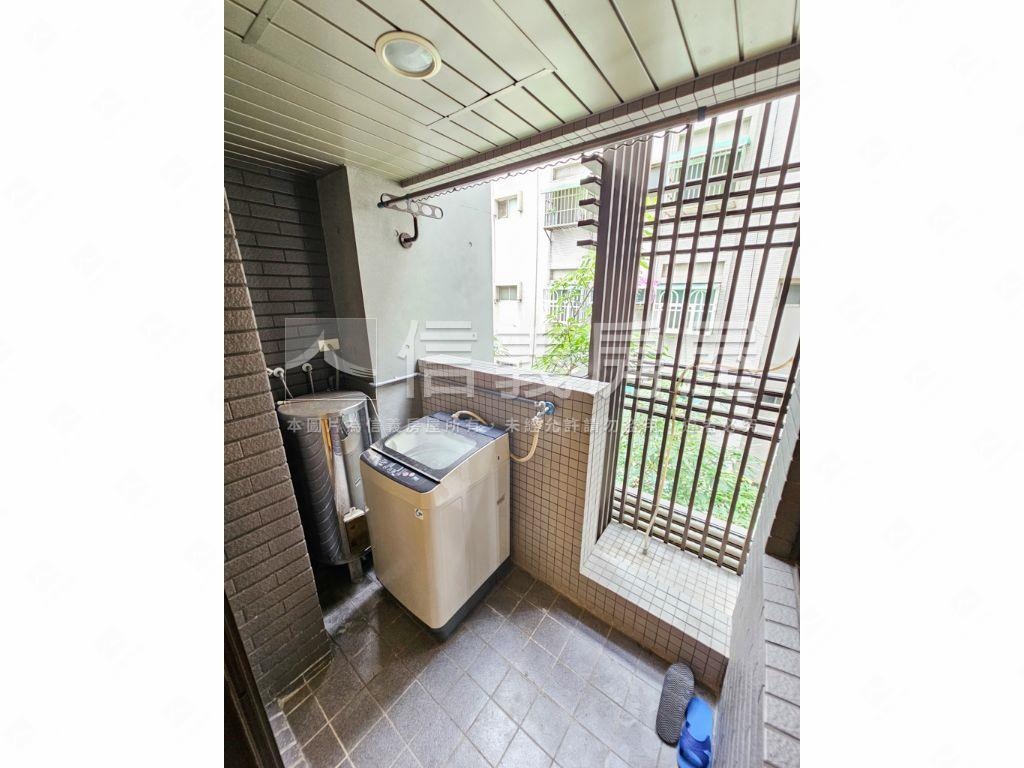 近老街溪稀有捷運套房房屋室內格局與周邊環境