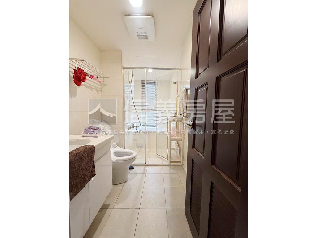 興願景河岸兩房房屋室內格局與周邊環境