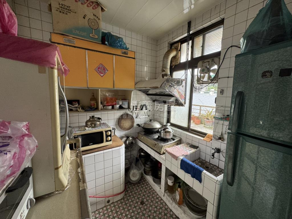 低總價公寓三房房屋室內格局與周邊環境