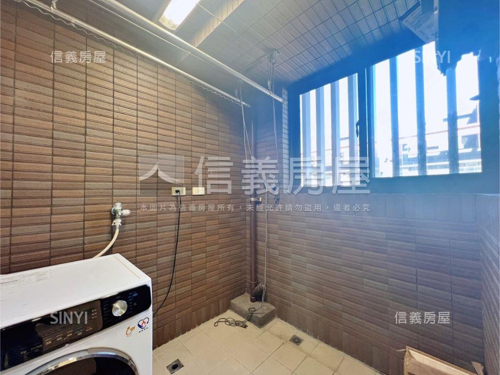 世紀館三房高樓稀有釋出房屋室內格局與周邊環境