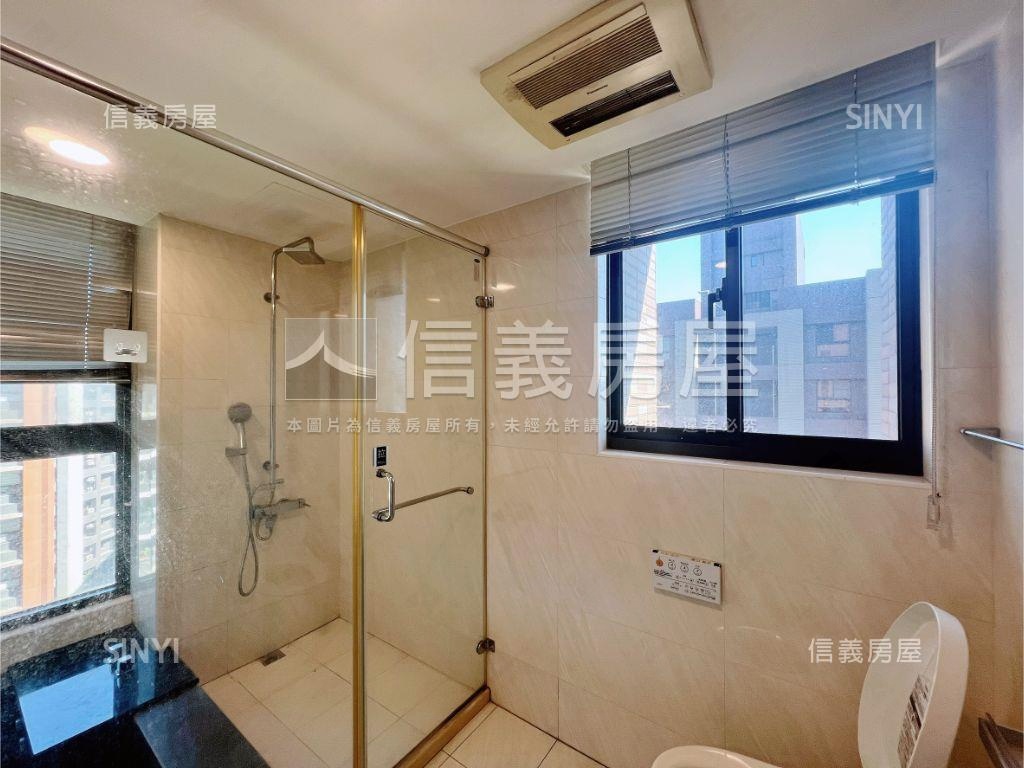 世紀館三房高樓稀有釋出房屋室內格局與周邊環境