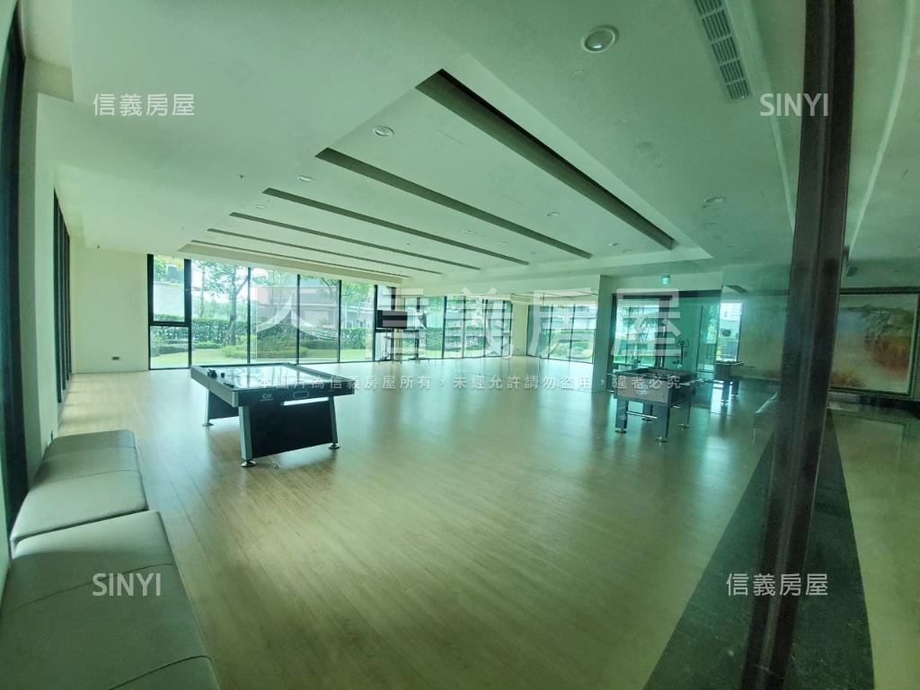 世紀館三房高樓稀有釋出房屋室內格局與周邊環境