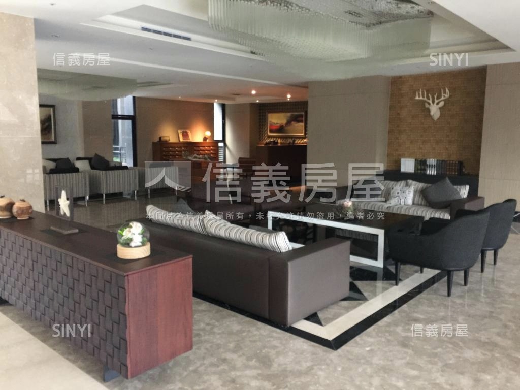 世紀館三房高樓稀有釋出房屋室內格局與周邊環境