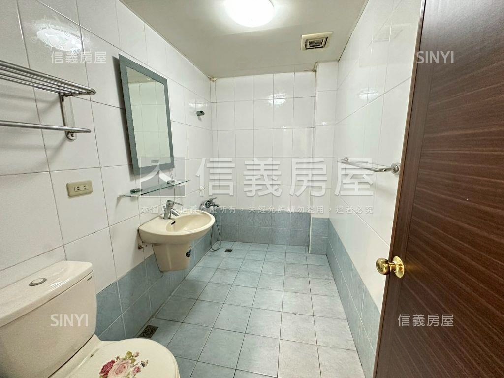 新店高中旁漂亮公寓房屋室內格局與周邊環境