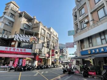 一中街賺錢套房透店