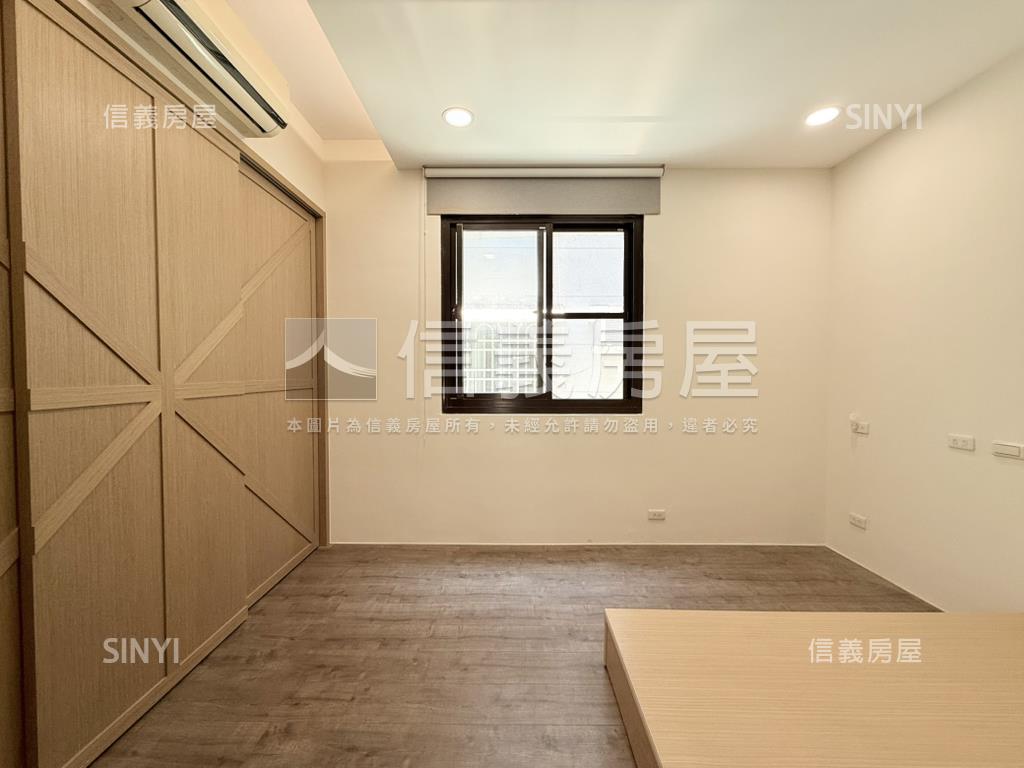 東區府連路臨路透天房屋室內格局與周邊環境