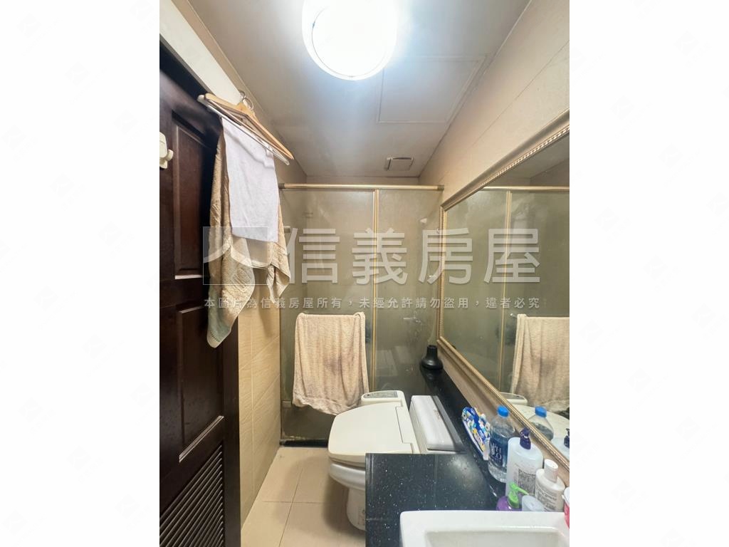 巴黎捷悅樹景三房平面車位房屋室內格局與周邊環境