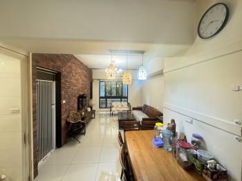 巴黎捷悅樹景三房平面車位