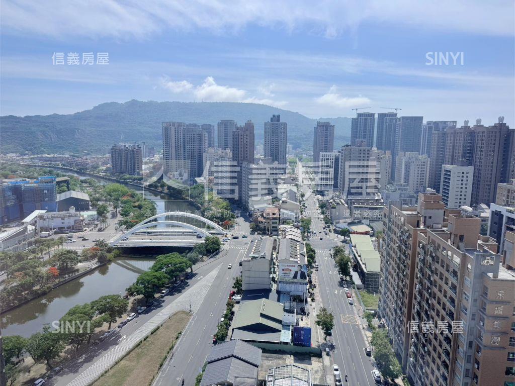 專鳳凰會４面採光三房平車房屋室內格局與周邊環境