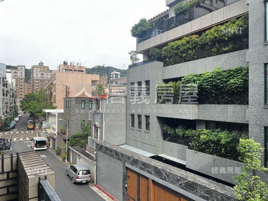 芝玉●朝南邊間３樓房屋室內格局與周邊環境