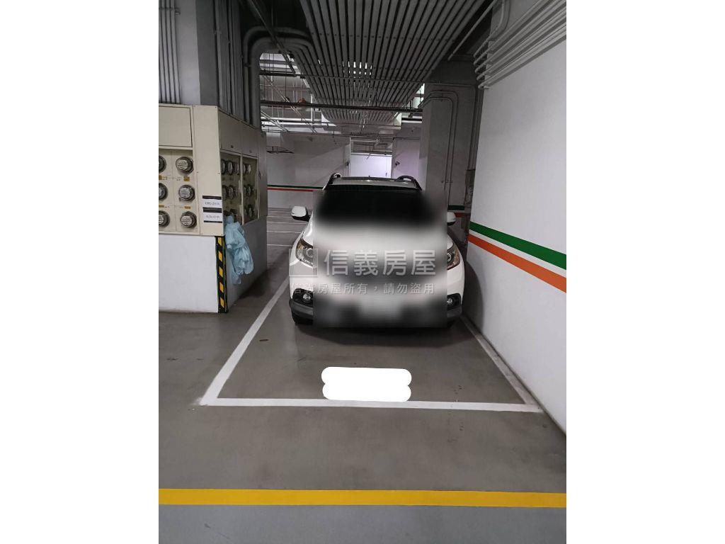 美崇德文心大三房Ｂ１平車房屋室內格局與周邊環境