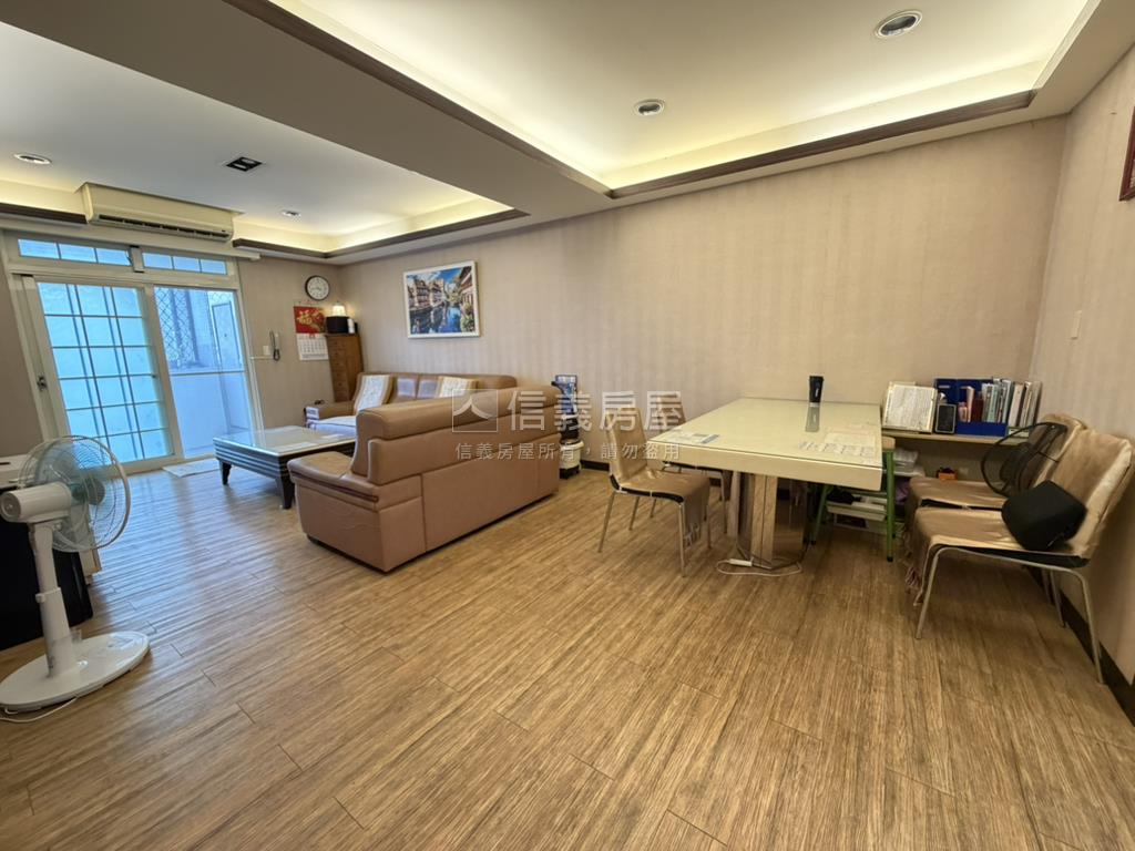 文心社區有管理大空間美寓房屋室內格局與周邊環境
