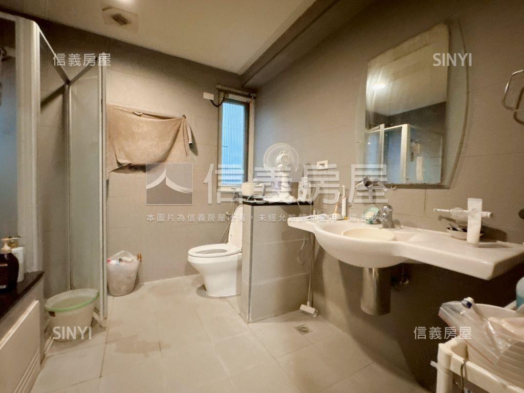 皇昱綠尊近快速道路美透天房屋室內格局與周邊環境