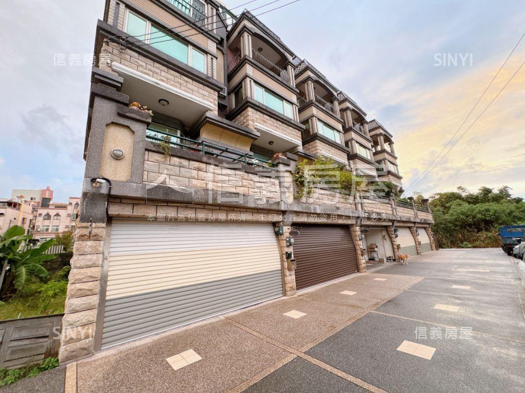 皇昱綠尊近快速道路美透天房屋室內格局與周邊環境