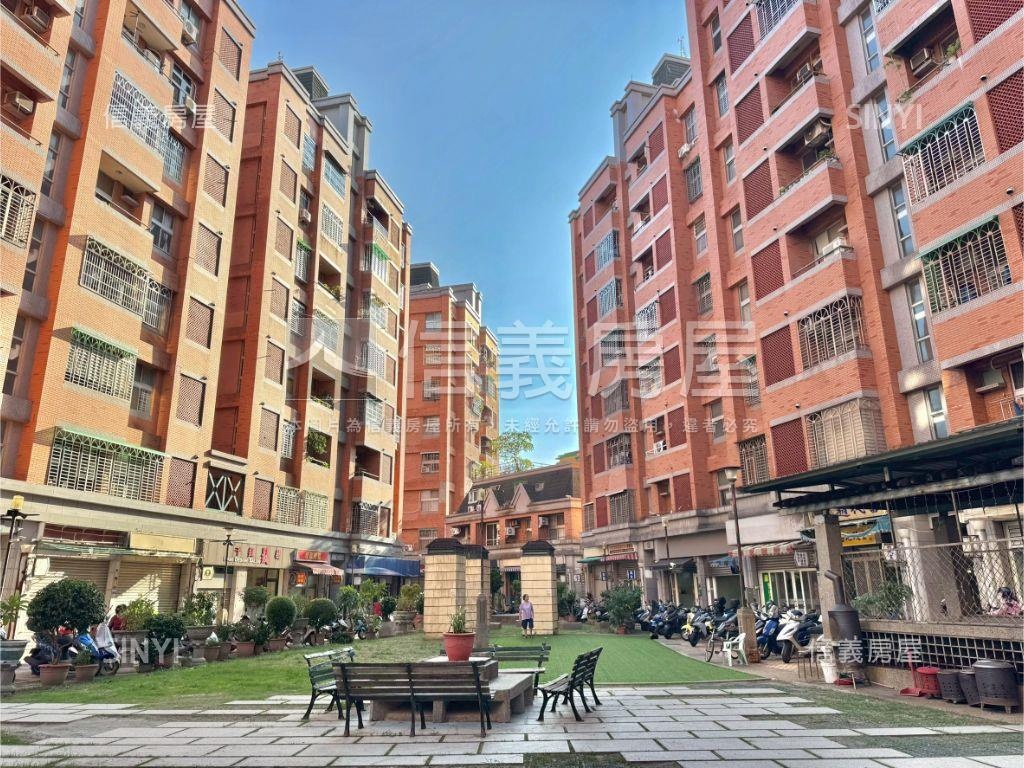 漂亮裝潢雙陽台三房房屋室內格局與周邊環境