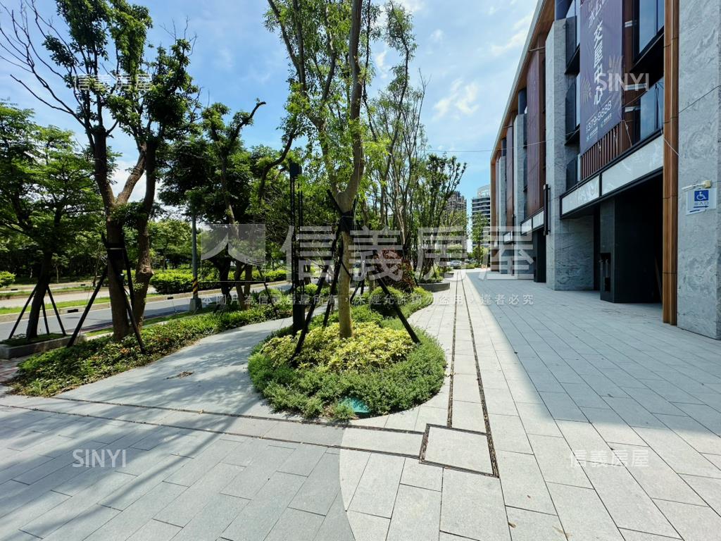 站前新銳兩房房屋室內格局與周邊環境