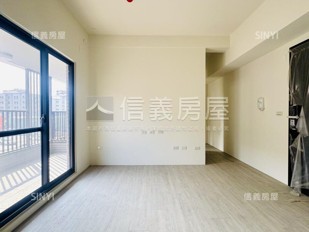 深耕８二房平車房屋室內格局與周邊環境