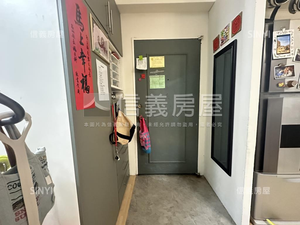 敦煌庭園３房平車房屋室內格局與周邊環境
