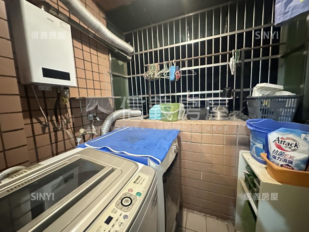敦煌庭園３房平車房屋室內格局與周邊環境