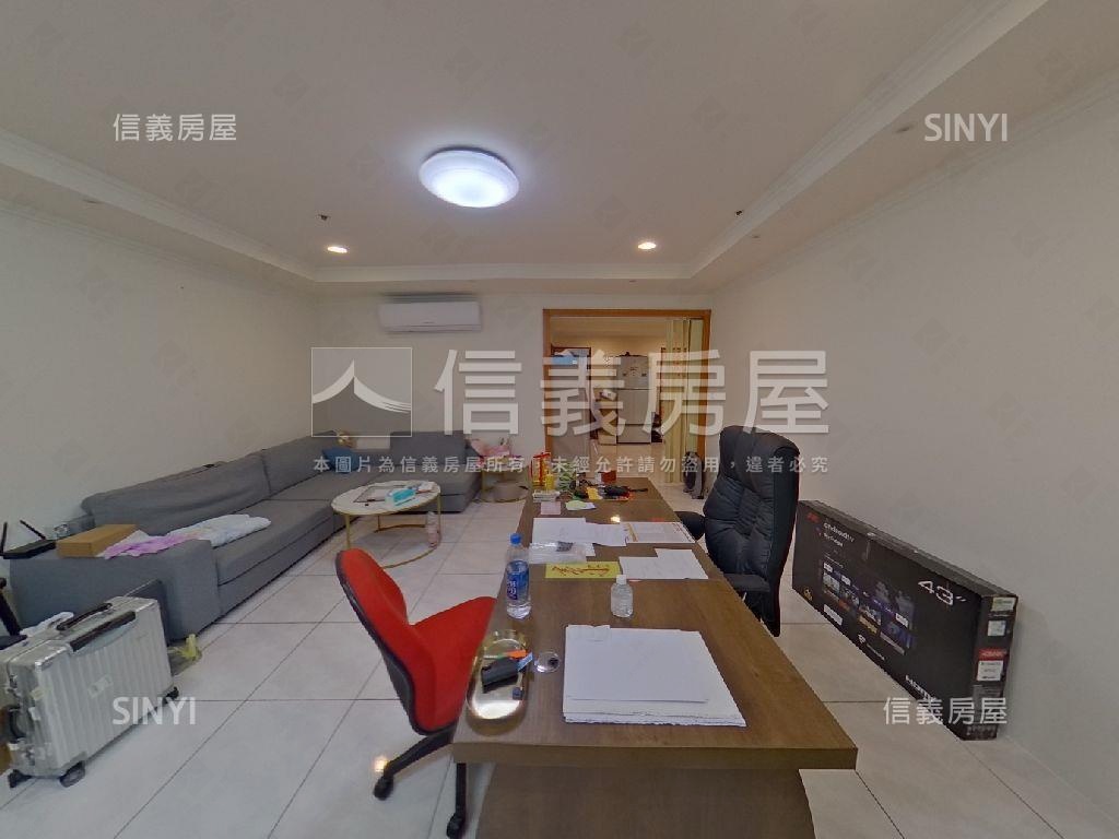 中流砥柱☘溫哥華經典四房房屋室內格局與周邊環境
