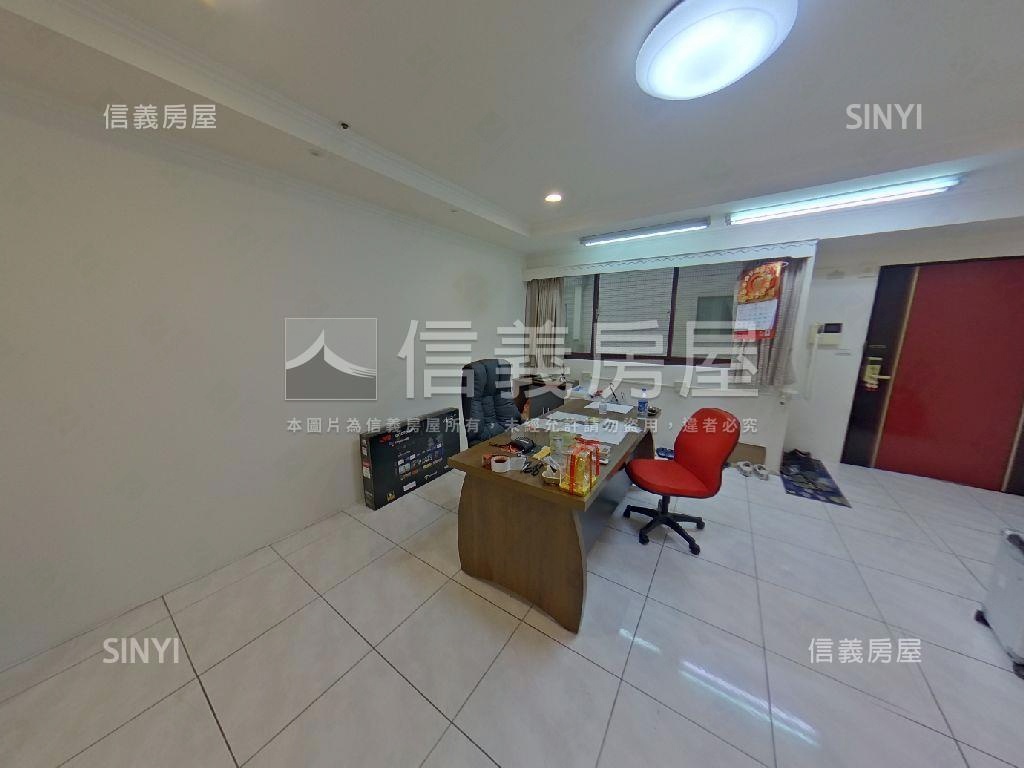 中流砥柱☘溫哥華經典四房房屋室內格局與周邊環境