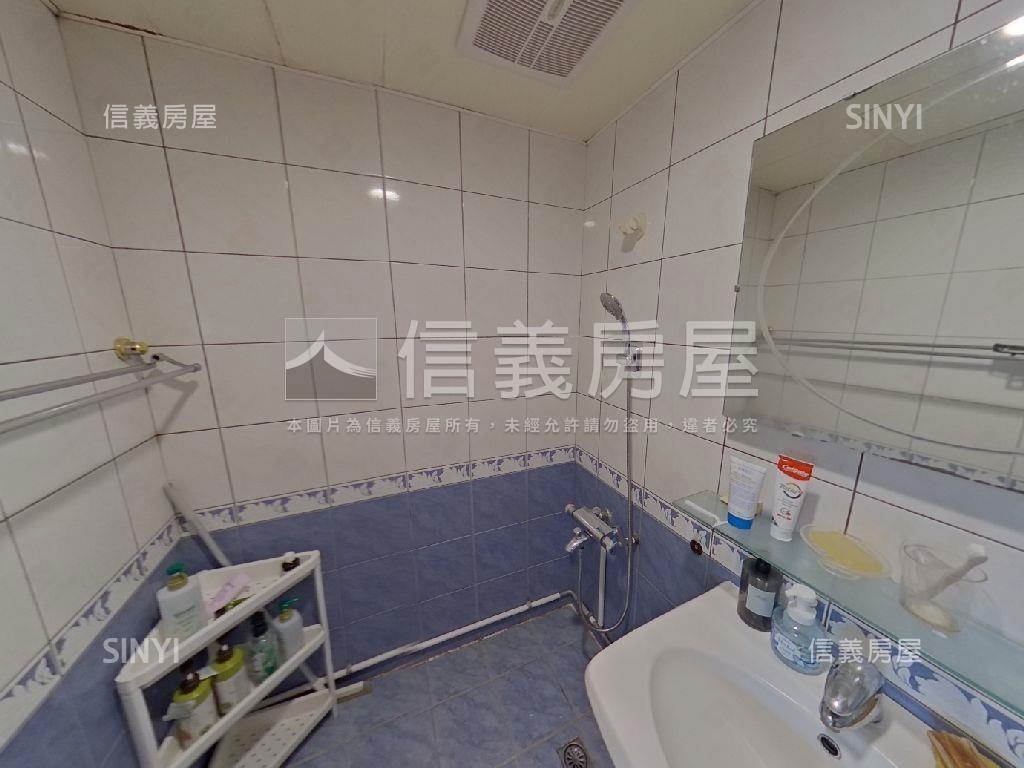 中流砥柱☘溫哥華經典四房房屋室內格局與周邊環境