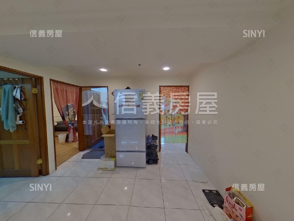 中流砥柱☘溫哥華經典四房房屋室內格局與周邊環境