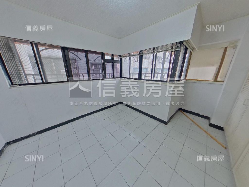 榮星高樓明亮邊間三房房屋室內格局與周邊環境