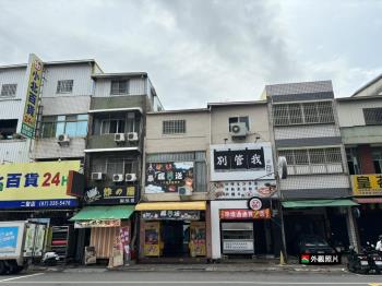 復興三路熱鬧透店