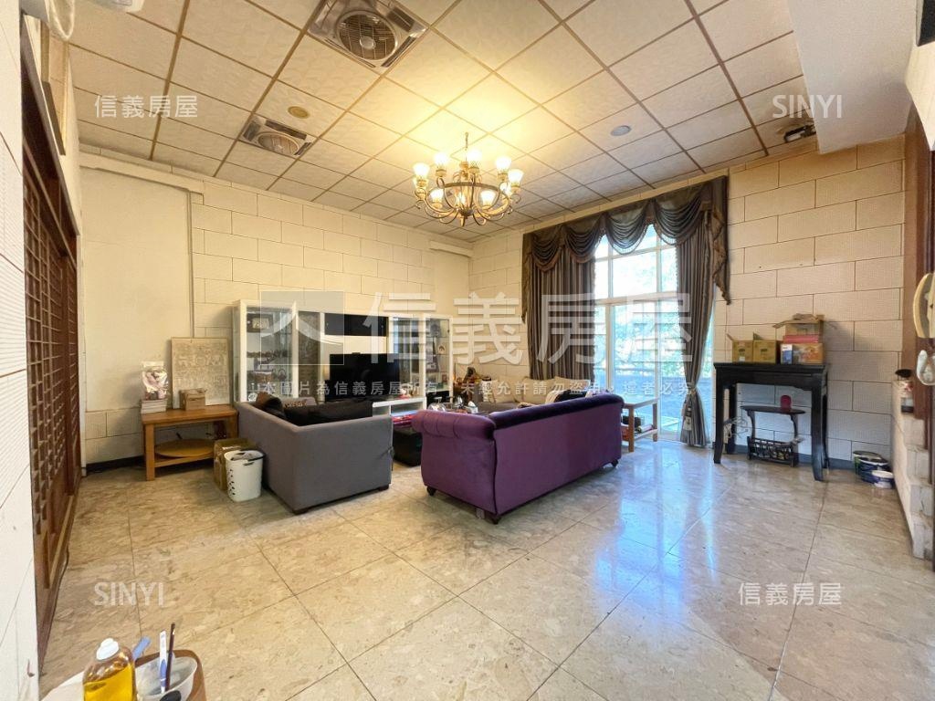 近市區獨棟清幽別墅房屋室內格局與周邊環境