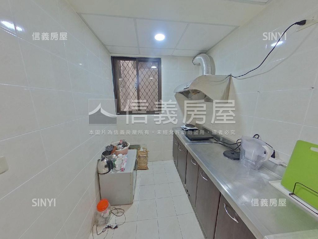 台北小城低總價透天房屋室內格局與周邊環境
