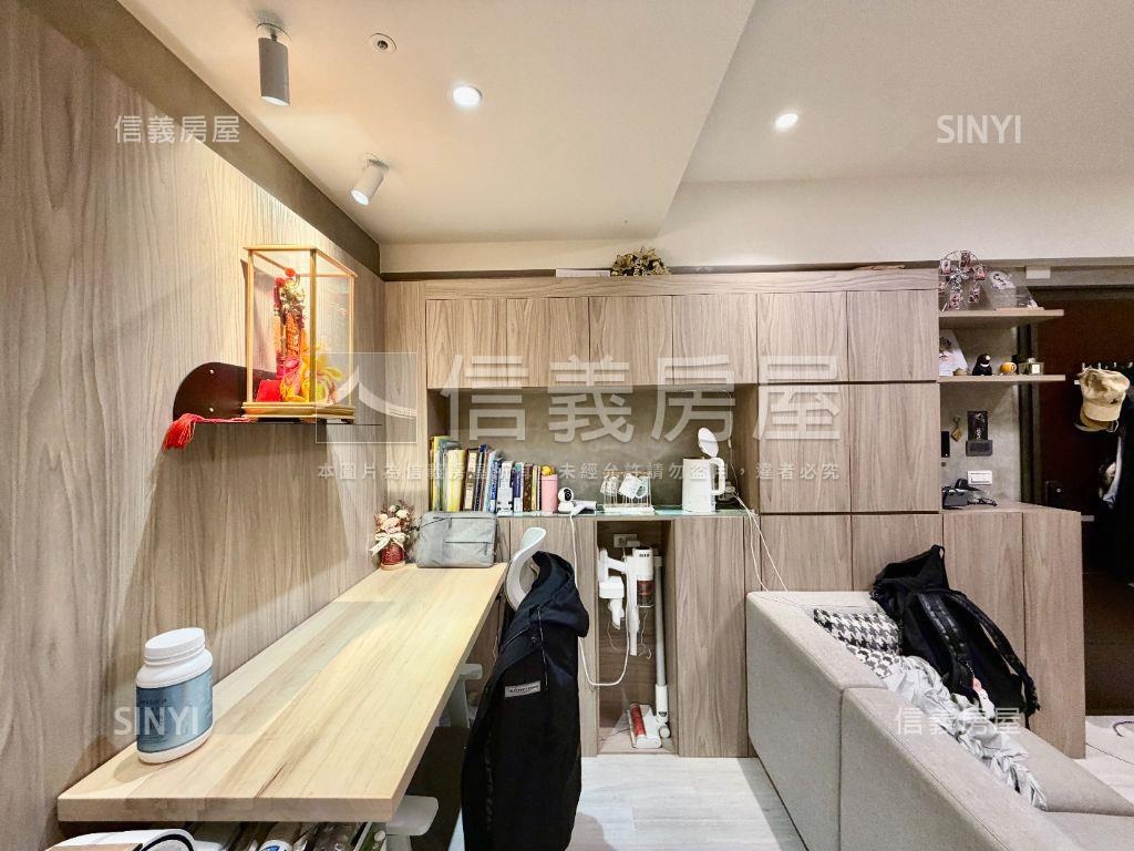 日之曜次高景觀兩房平車房屋室內格局與周邊環境