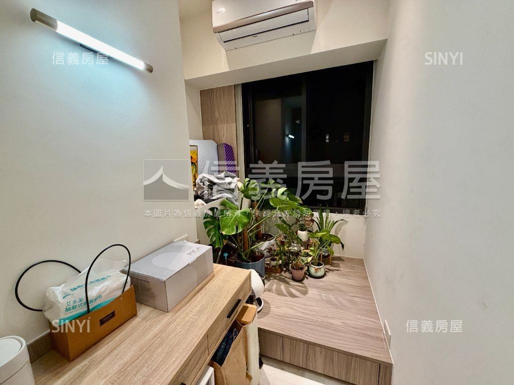 日之曜次高景觀兩房平車房屋室內格局與周邊環境