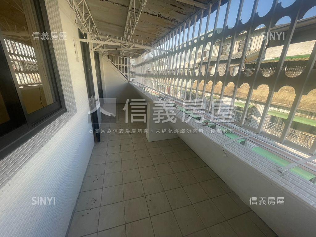 低總價三面採光整理美寓房屋室內格局與周邊環境