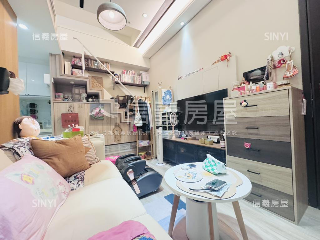 專任翔譽低總價成家兩房房屋室內格局與周邊環境