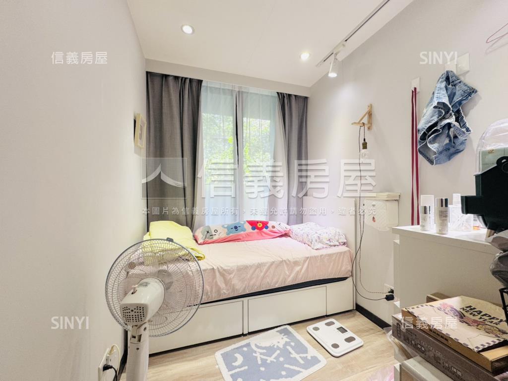 專任翔譽低總價成家兩房房屋室內格局與周邊環境