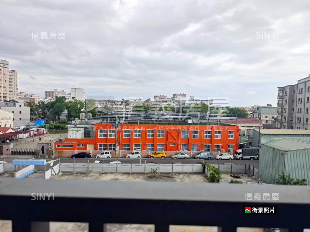 深耕８明亮三房平車房屋室內格局與周邊環境