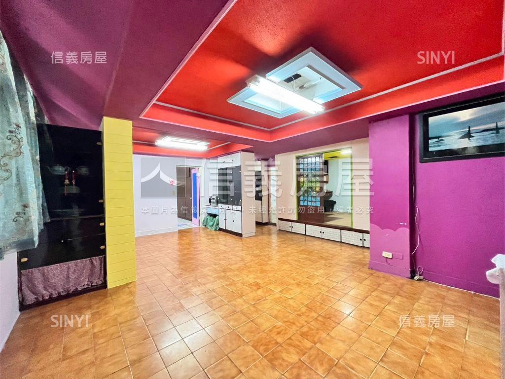 文湖街黃金二樓房屋室內格局與周邊環境