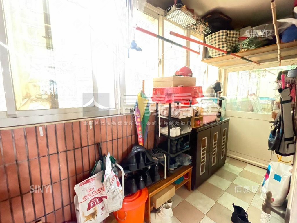 近南崁好市多三房大車位房屋室內格局與周邊環境
